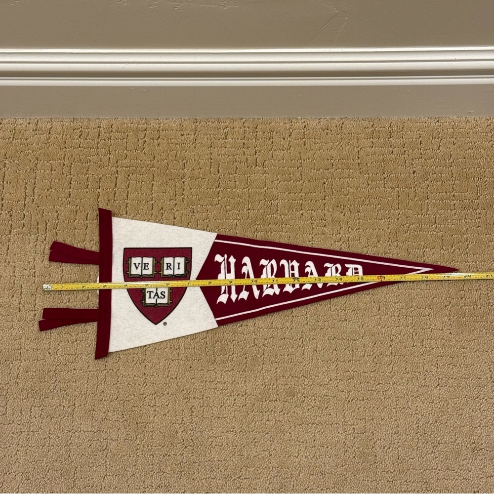 Harvard Flag - Picture 4 of 4